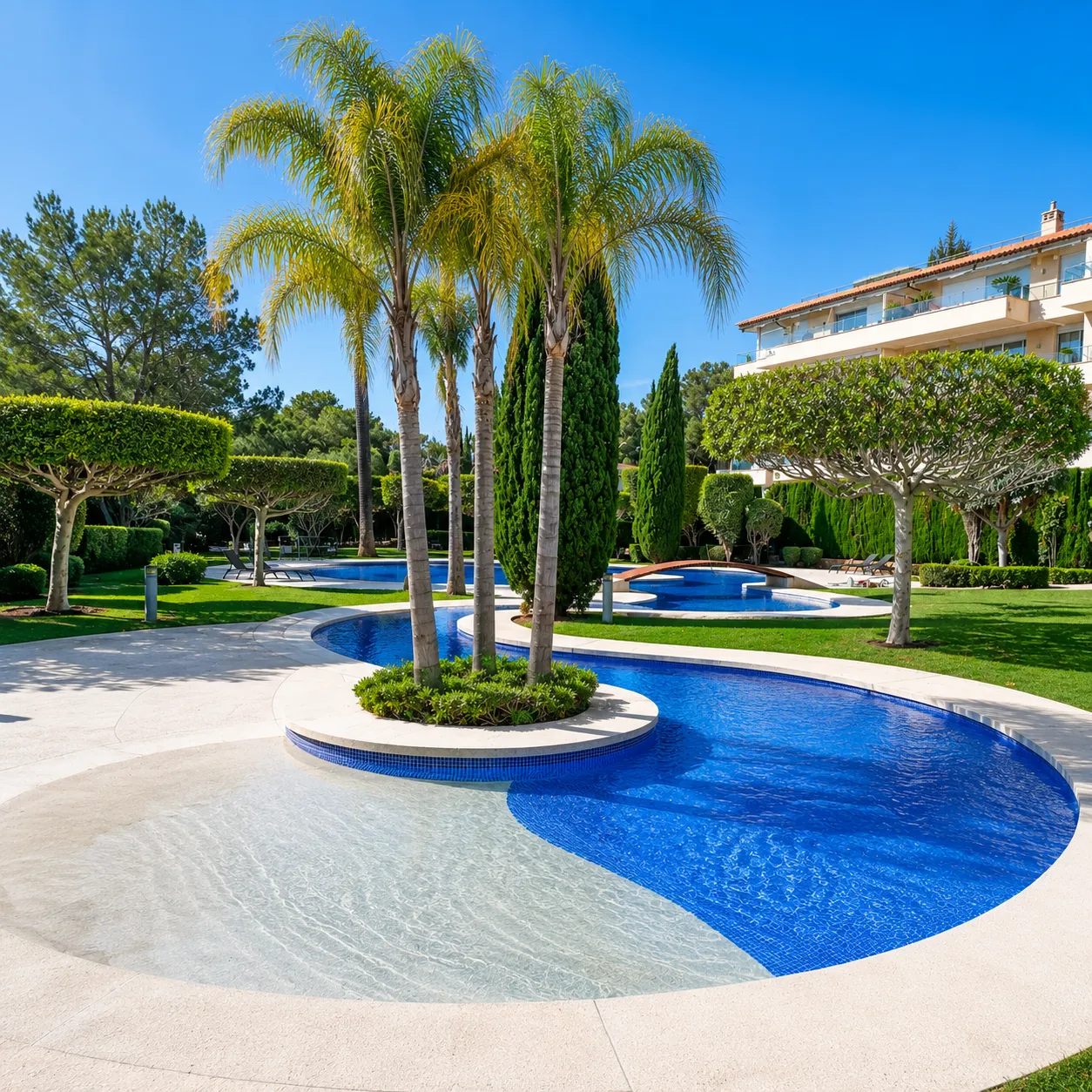 Mantenimiento zonas de piscina Mallorca